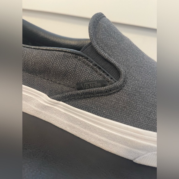 Vans SLIP-ON: Dark Grey with Black and White accents - Picture 2 of 5